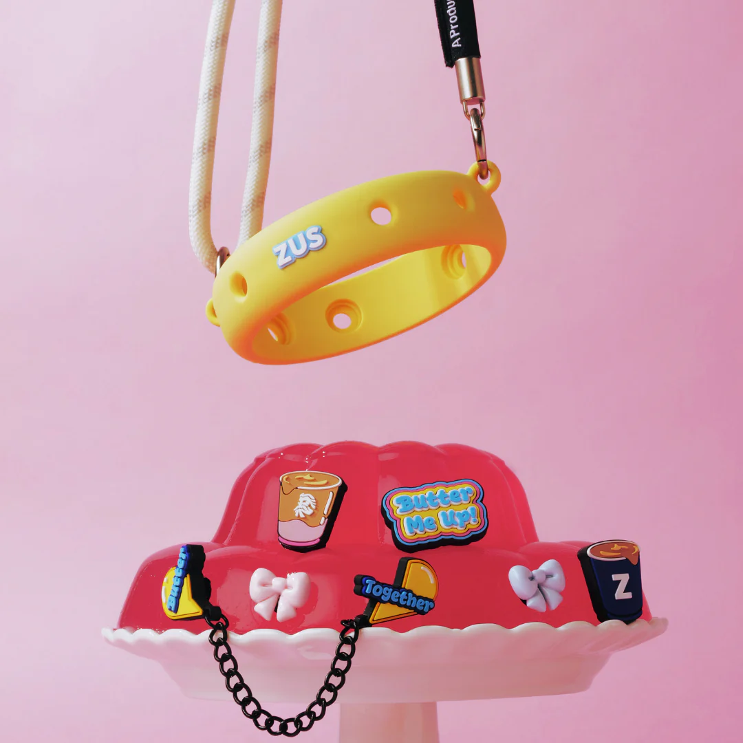 ZUS® Chubee™ Cup Sleeve + Charms | Butter Sky - Image 3